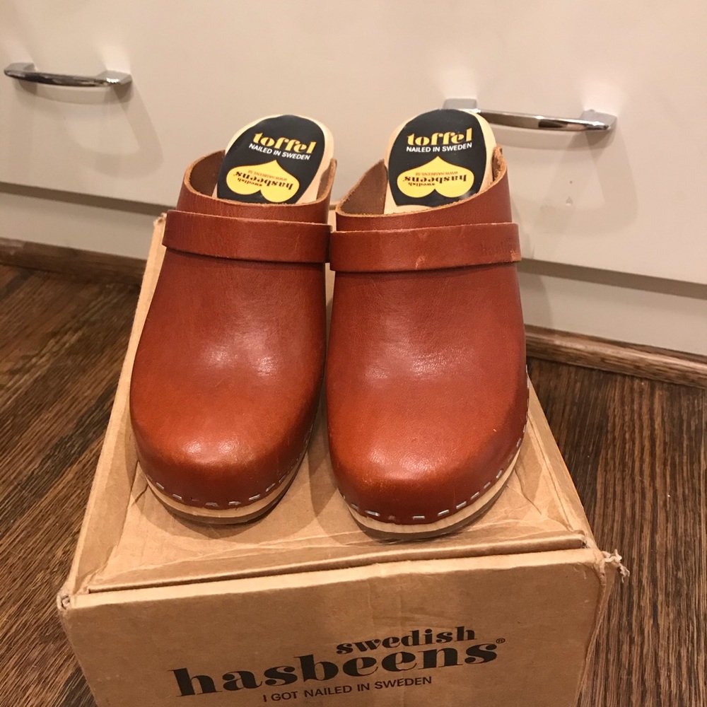 Swedish Hasbeens Classic Clog Cognac 6